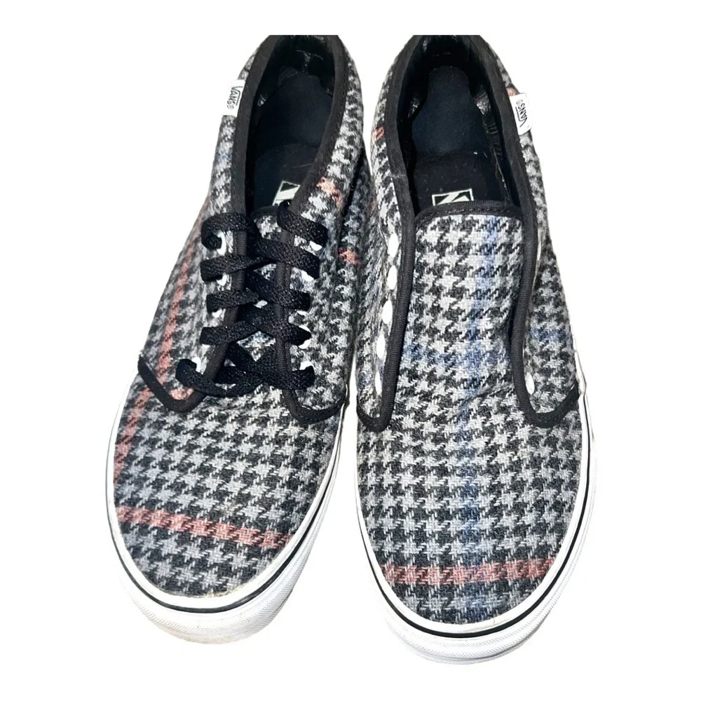 Vans Chukka Houndstooth Sneaker Skate Shoe Plaid Wool Mid Top Lace Up